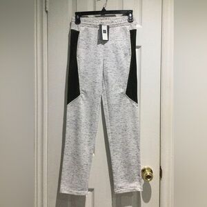BNWT GAP White and Black Athletic Sporty Joggers